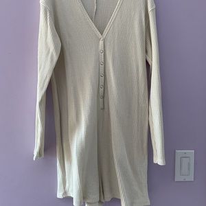 Zara cool cotton romper cream barely worn in perfect condition, shape and qual